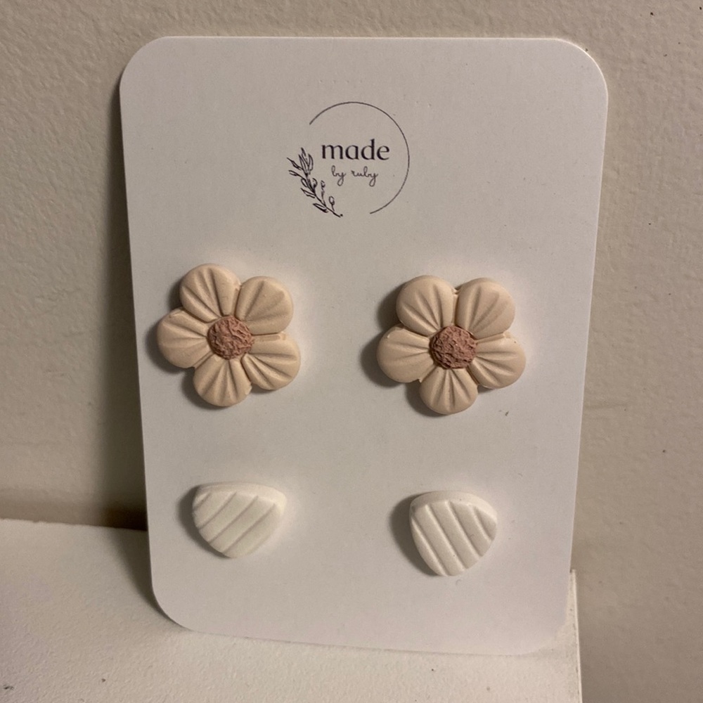 New. Stud earrings. 2 sets.